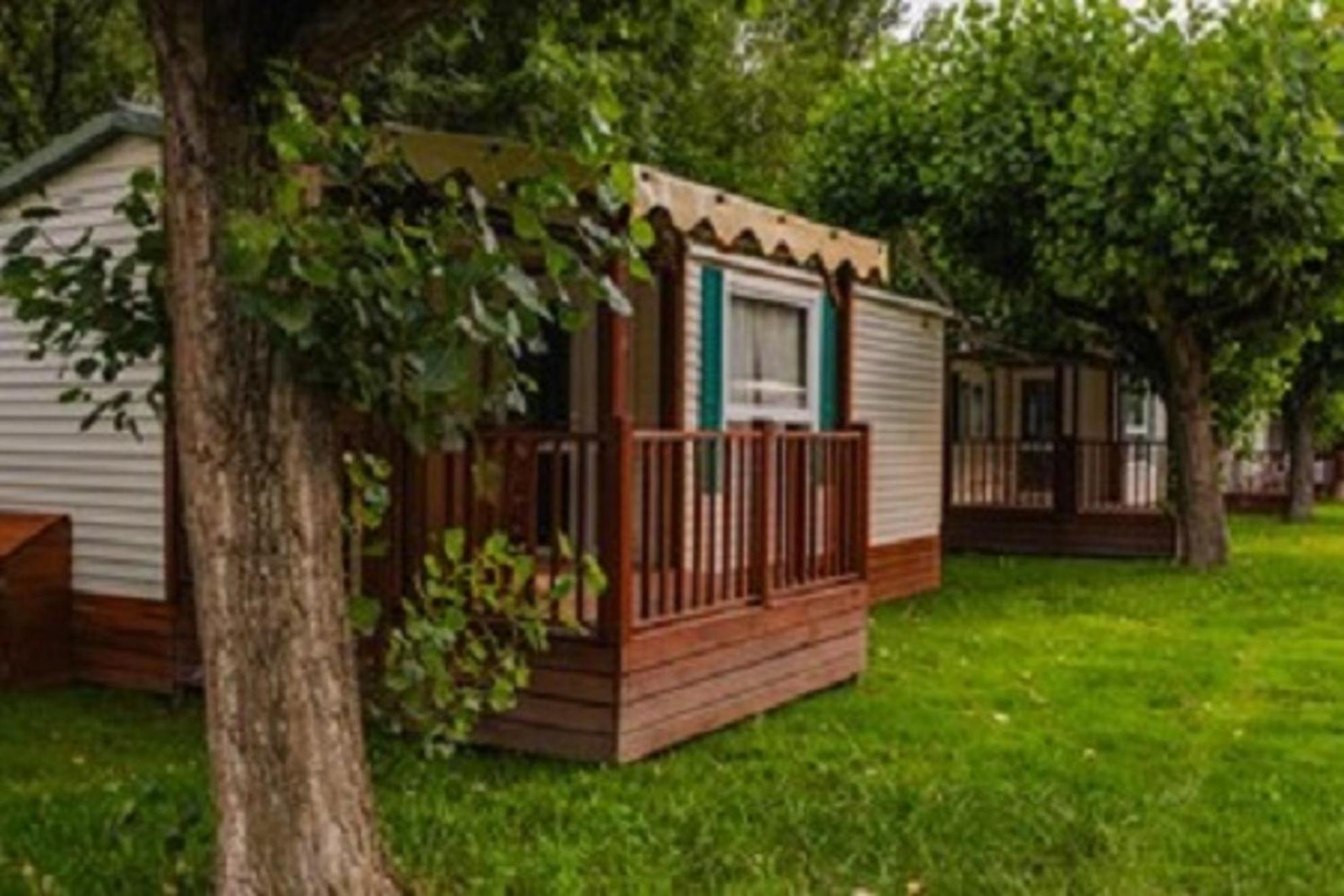 Frontera Park Campsite Farga de Moles