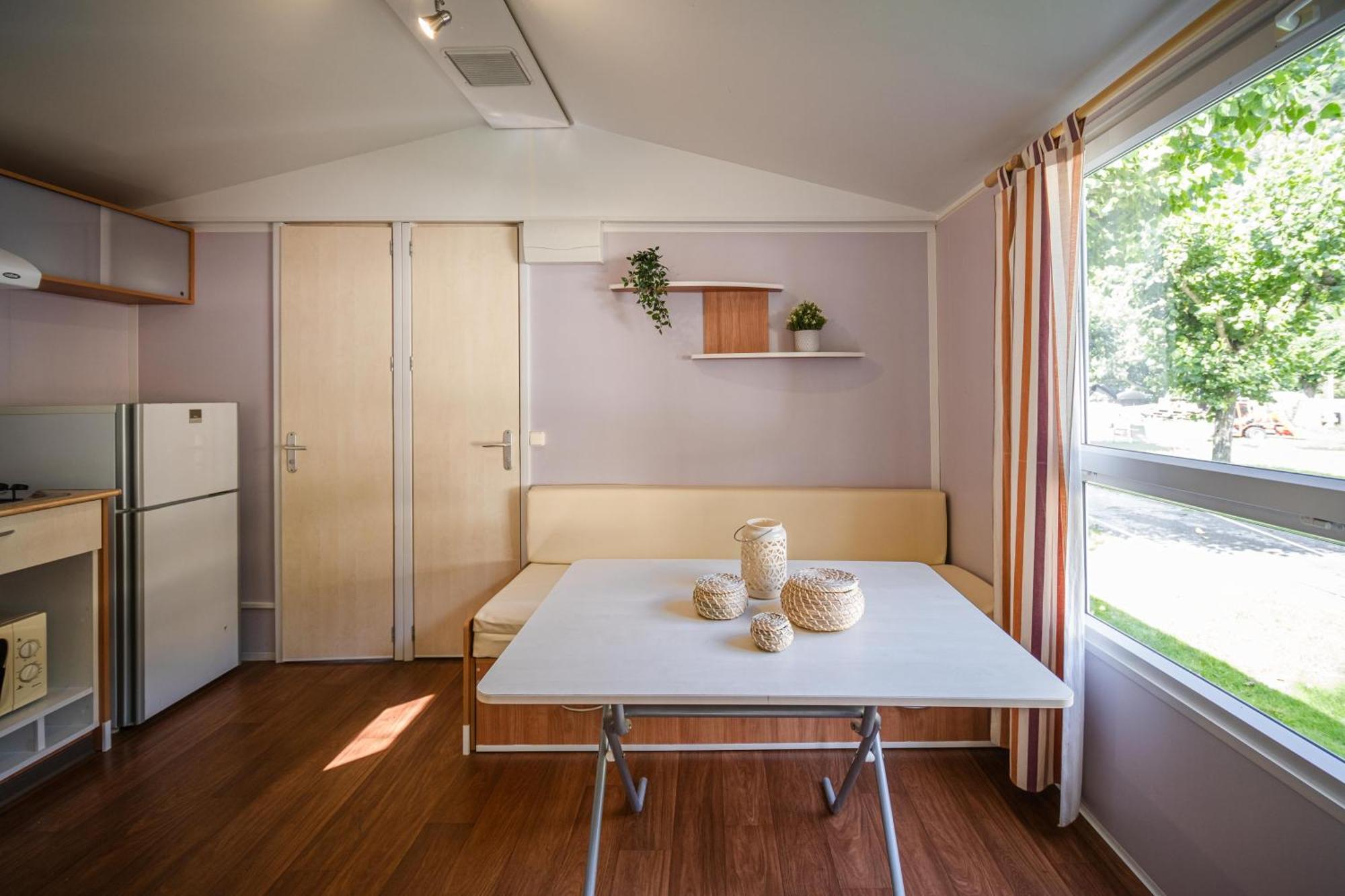 Frontera Park Campsite Farga de Moles