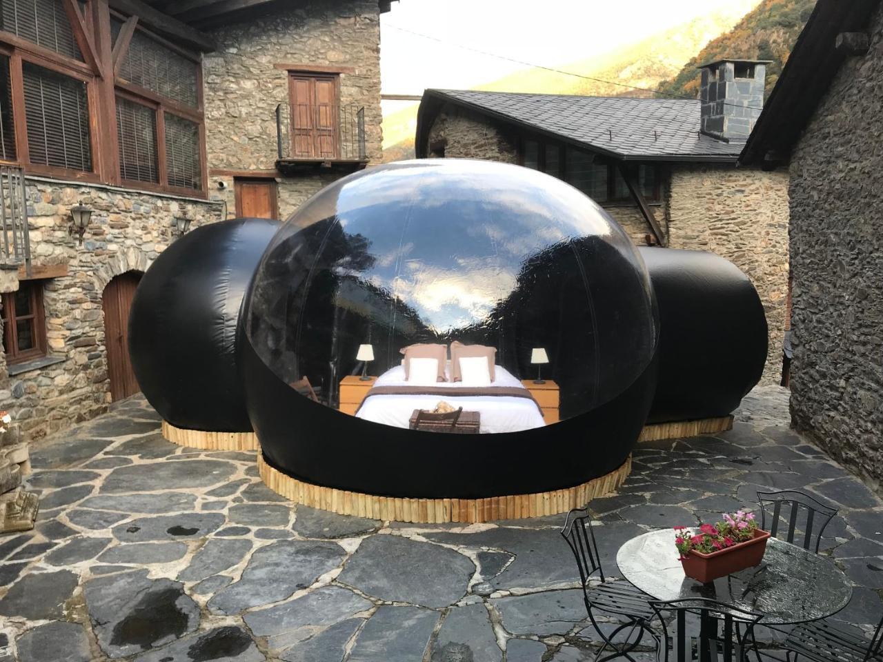 Campsite Frontera Park Farga de Moles